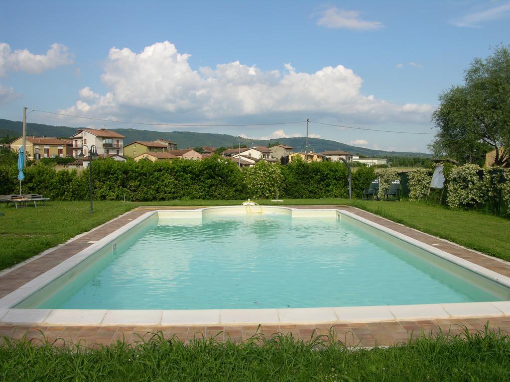 Appartamento Vacanze Magnolia E Glicine 特拉西梅诺湖畔托罗 外观 照片