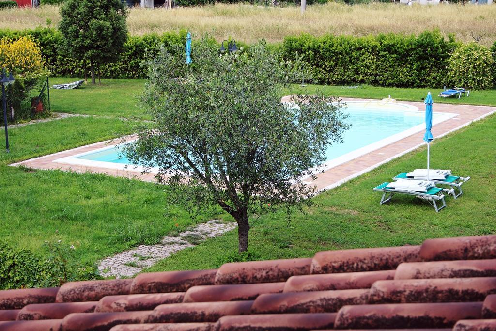 Appartamento Vacanze Magnolia E Glicine 特拉西梅诺湖畔托罗 外观 照片
