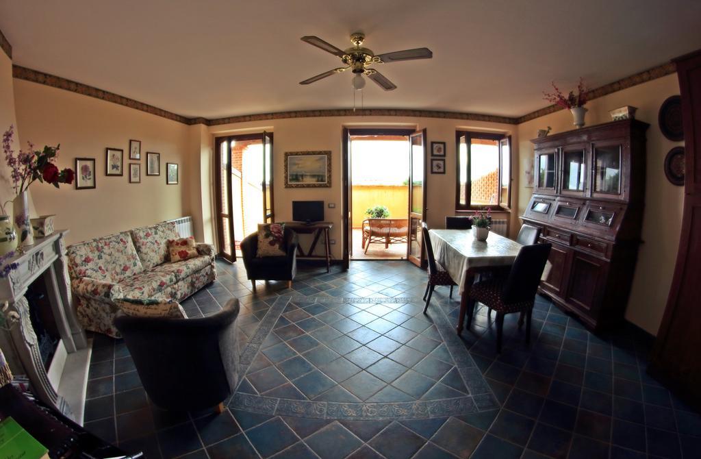 Appartamento Vacanze Magnolia E Glicine 特拉西梅诺湖畔托罗 外观 照片