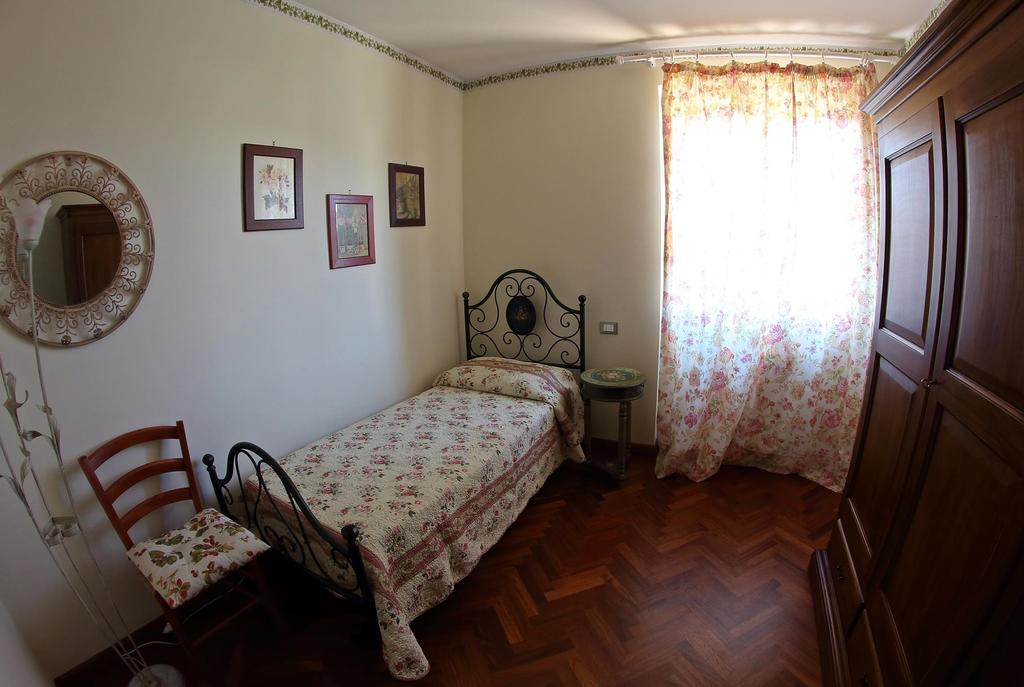 Appartamento Vacanze Magnolia E Glicine 特拉西梅诺湖畔托罗 外观 照片
